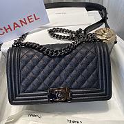 Chanel | Boy handbag Black Hardware - A67086 - 2