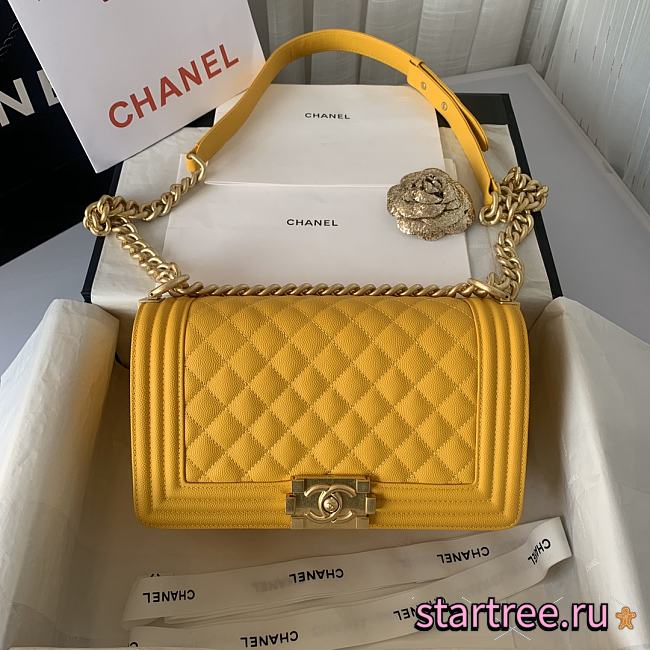 Chanel | Yellow Boy handbag Golden Hardware - A67086 - 1