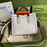 Gucci | Diana small White crocodile tote bag - 660195 - 20x16x10cm - 4