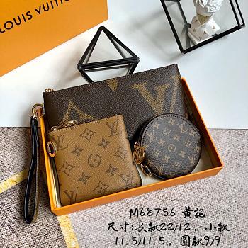 Louis Vuitton | Trio Pouch - M68756