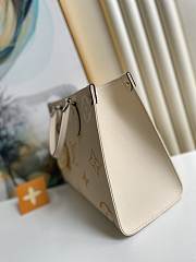 Louis Vuitton | Onthego MM M45595 Cream - 4