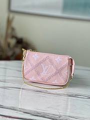 Louis Vuitton | Mini Pochette Accessoires M81140 Pink 15.5 x 10.5 x 4cm - 5