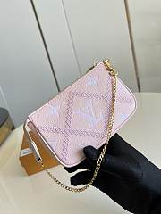 Louis Vuitton | Mini Pochette Accessoires M81140 Pink 15.5 x 10.5 x 4cm - 2