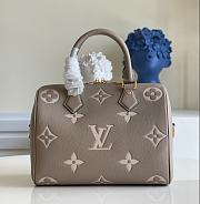 Louis Vuitton | Speedy Bandoulière 25 Handbag Beige M58947  - 1