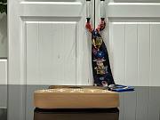 Louis Vuitton Easy Pouch On Strap M81137 Khaki - 2