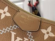 Louis Vuitton Easy Pouch On Strap M81137 Khaki - 6