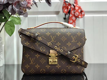 Louis Vuitton | Pochette Métis bag M44875