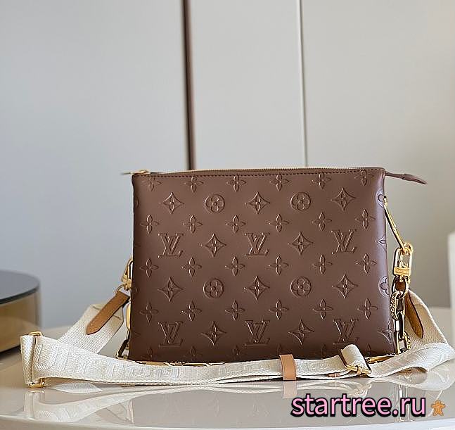 Louis Vuitton | Coussin PM M59277 26 x 20 x 12 cm - 1