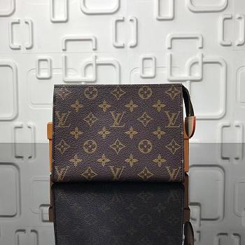 Louis Vuitton | Toiletry Pouch M47544YD