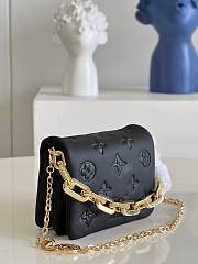 Louis Vuitton | Beltbag Coussin M81127 Black - 3