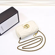 Gucci | GG Marmont Matelassé Leather Super Mini Bag 476433 White - 5