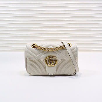 Gucci | GG Marmont Matelassé Mini Bag ‎446744 White