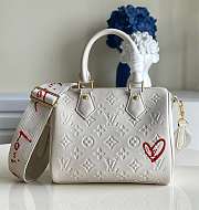 Louis Vuitton | Speedy 22 Handbag  M58736  - 1