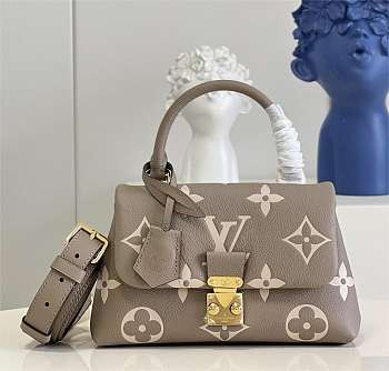 Louis Vuitton | Madeleine BB M46012