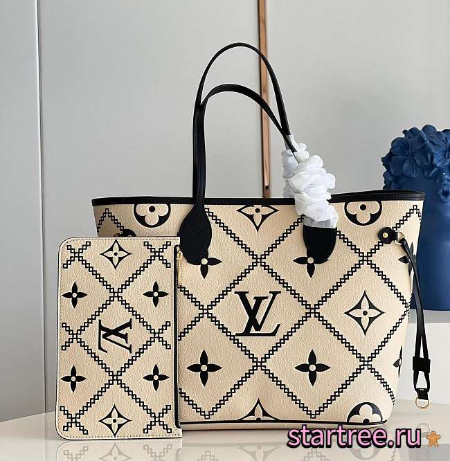 Louis Vuitton | Neverfull MM M46040 Cream  - 1