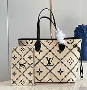 Louis Vuitton | Neverfull MM M46040 Cream  - 1