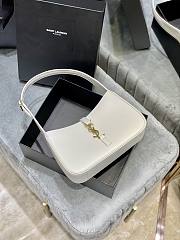 YSL | Le 5 À 7 Hobo Bag In Smooth Leather White - 2