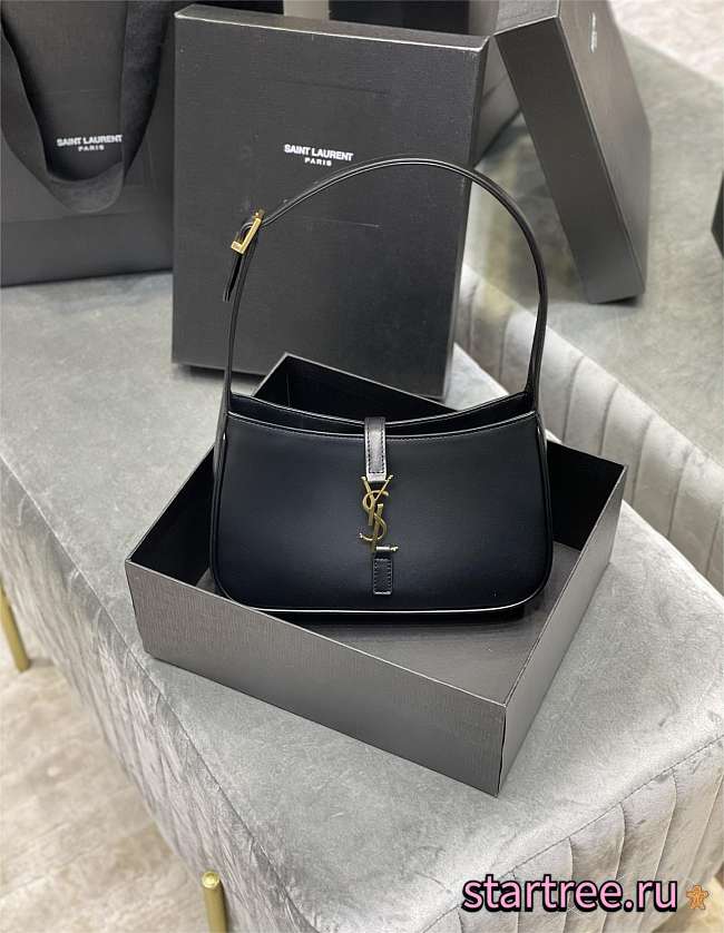 YSL | Le 5 À 7 Hobo Bag In Smooth Leather Black - 1