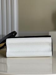 Louis Vuitton | Twist MM Handbag M58715 White - 4