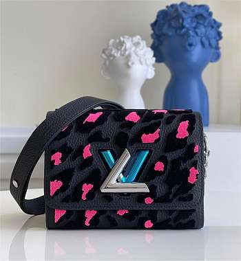 Louis Vuitton | Twist PM Handbag M58569