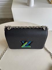 Louis Vuitton | Twist MM Handbag M50280 - 3