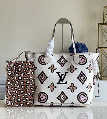 Louis Vuitton | Neverfull Cream MM tote Bag M45819