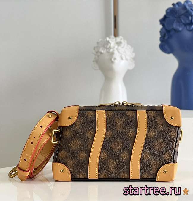 Louis Vuitton | Soft Trunk M81580 - 1