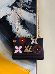 Louis Vuitton | Twist MM Handbag M57057 - 1
