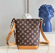 Louis Vuitton | Hobo Cruiser PM Bag M46241  - 1