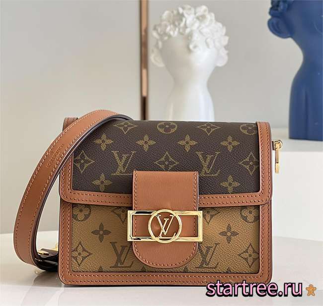 Louis Vuitton | Dauphine Mini Bag M45959 - 1