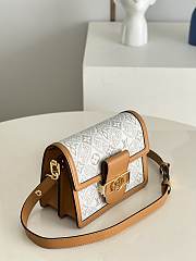 Louis Vuitton | Dauphine Mini Bag M59480 - 4