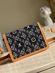 Louis Vuitton | Dauphine Mini Bag M57394  - 2