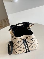 Louis Vuitton | NÉONOÉ BB Bucket Bag M46023 - 2