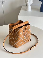 Louis Vuitton | NÉONOÉ BB Bucket Bag M46029 - 4