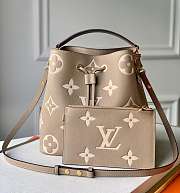 Louis Vuitton | NÉONOÉ MM Bucket Bag M45497 - 1