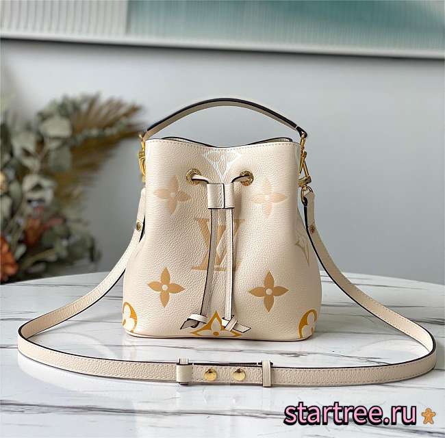 Louis Vuitton | NÉONOÉ BB Bucket Bag M45716 - 1