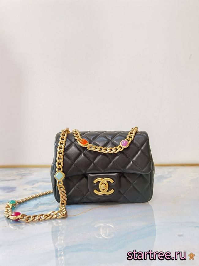 Chanel rossbody bag - 1