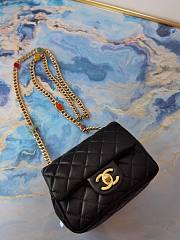 Chanel rossbody bag - 4