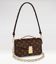 LV Pochette Metis East West Monogram M46279 - 1