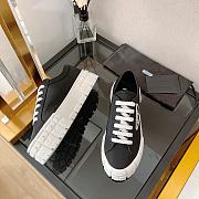 Prada double wheel low lop sneakers - 3