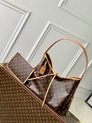 Louis Vuitton | Carryall Handbag-39cm - 1