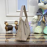 Louis Vuitton | Carryall Handbag In Grey-39cm - 3