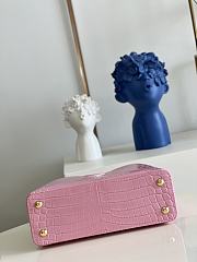 Louis Vuitton | Crocodile Handbag In Pink-31cm - 5