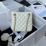 Chanel Shoulder bag White AS3716-16x15x9cm - 4