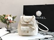 CHANEL BAKCPACK White 140318B-18x18x12cm - 1