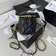 Chanel 2020 SS Small Cosmetic Bag Black - 3