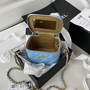 Chanel 2020 SS Small Cosmetic Bag Blue - 2