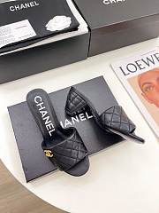 CHANEL Slipper Black - 5