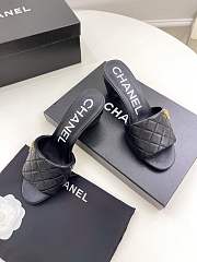 CHANEL Slipper Black - 4