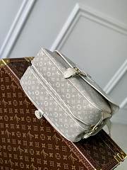 LOUIS VUITTON Monogram Mini Lin Saumur Cream-28x11x20cm - 2